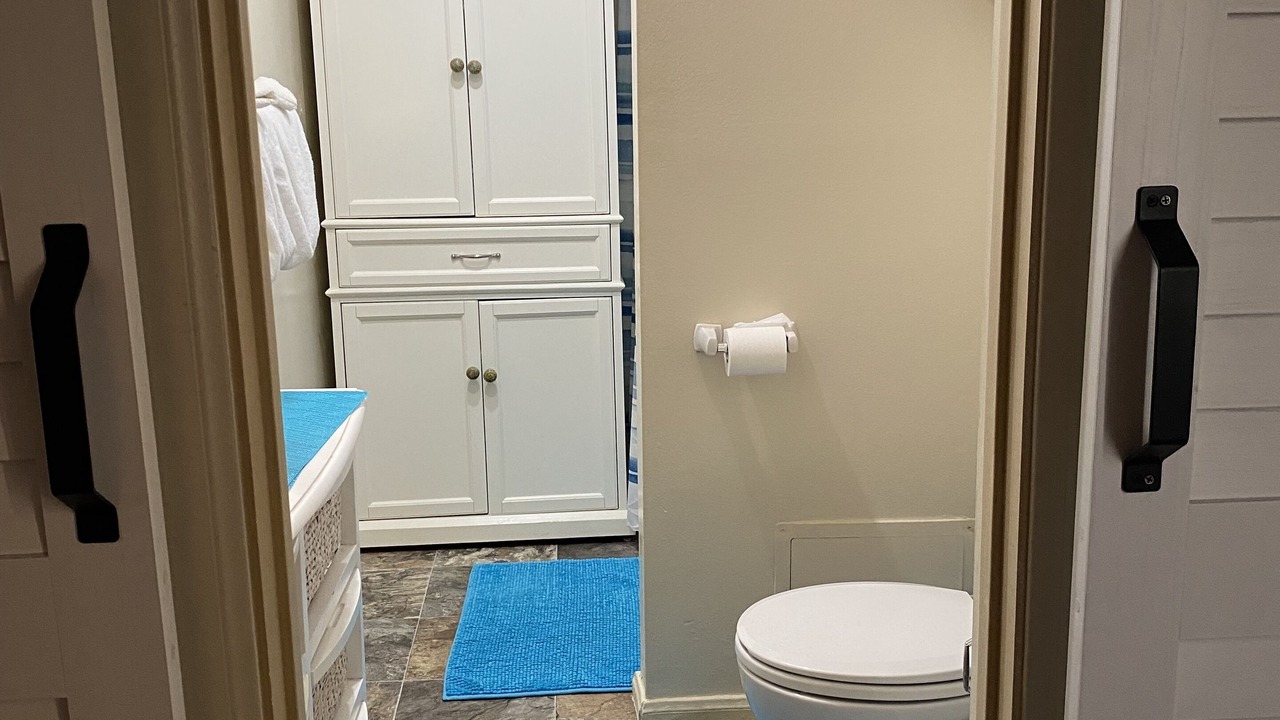Photo of Bathroom in Oxnard