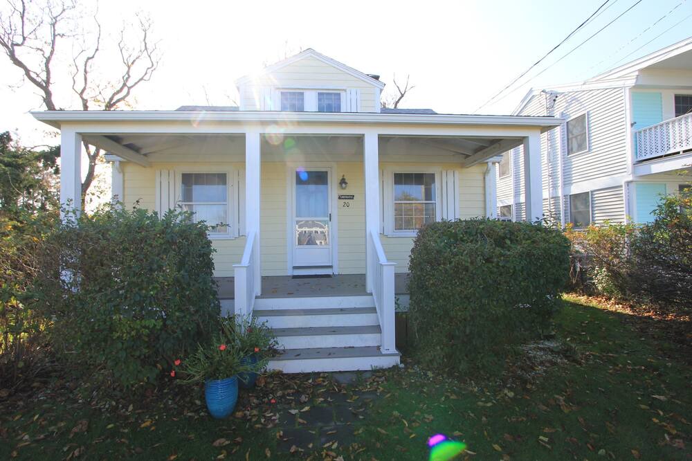 Photo of Outdoor in Sandwich