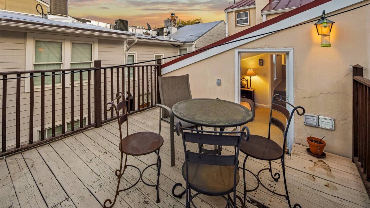 Photo of Outdoor in Capitol Hill