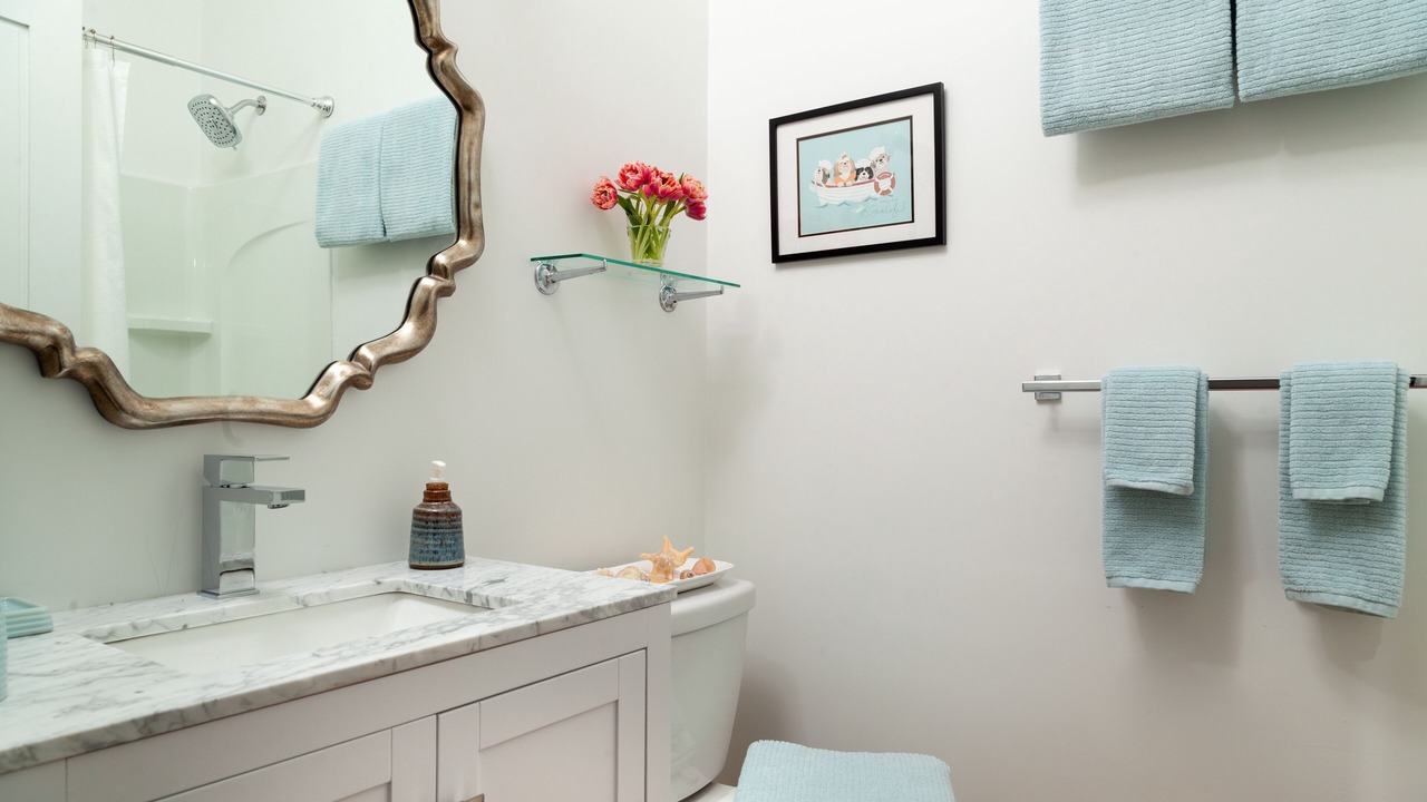 Photo of Bathroom in Top of the Hill
