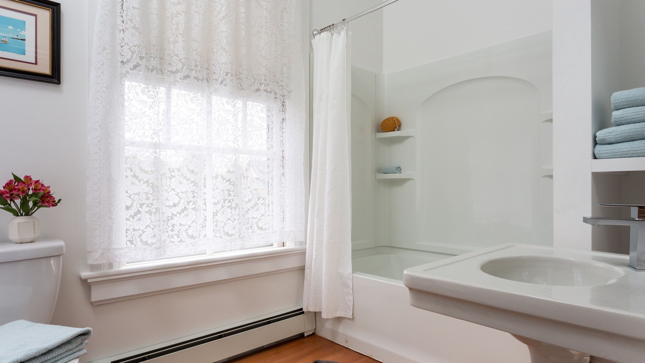 Photo of Bathroom in Top of the Hill