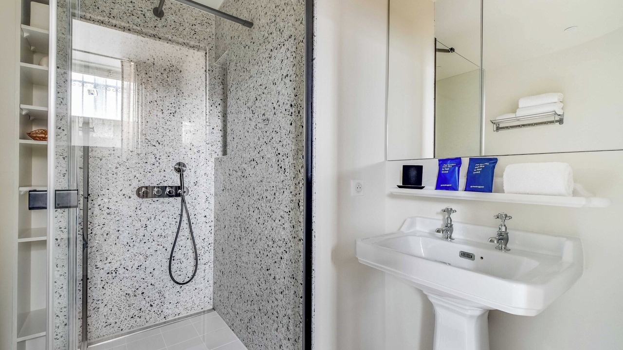 Photo of Bathroom in Les Iles