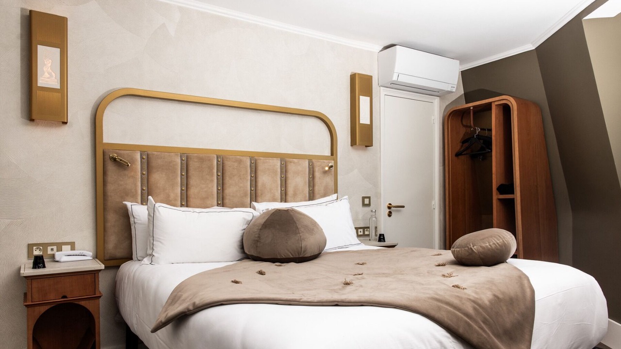 Photo of Bedroom in Quartier des Grandes-Carrieres
