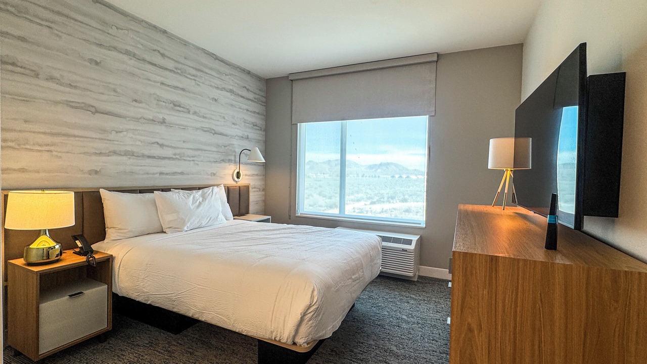 Photo of Bedroom in Ridgecrest