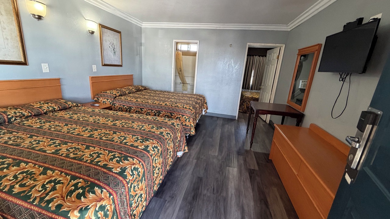 Photo of Bedroom in Harbor