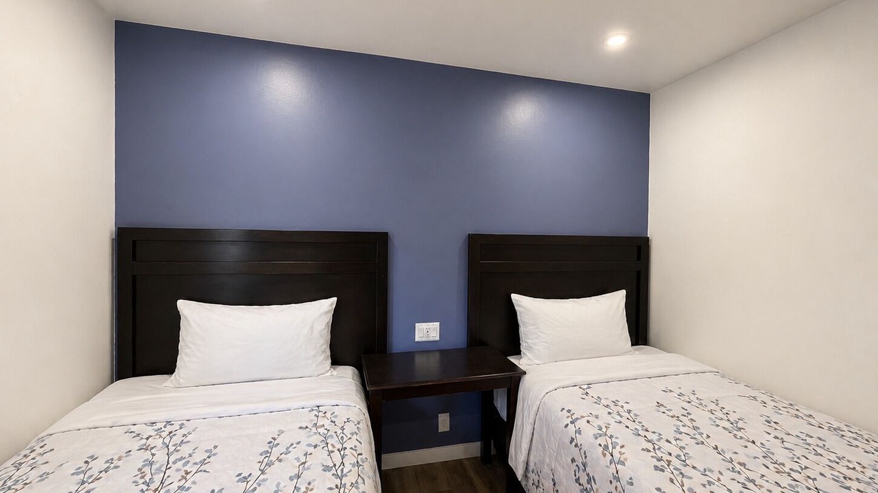 Photo of Bedroom in Inglewood