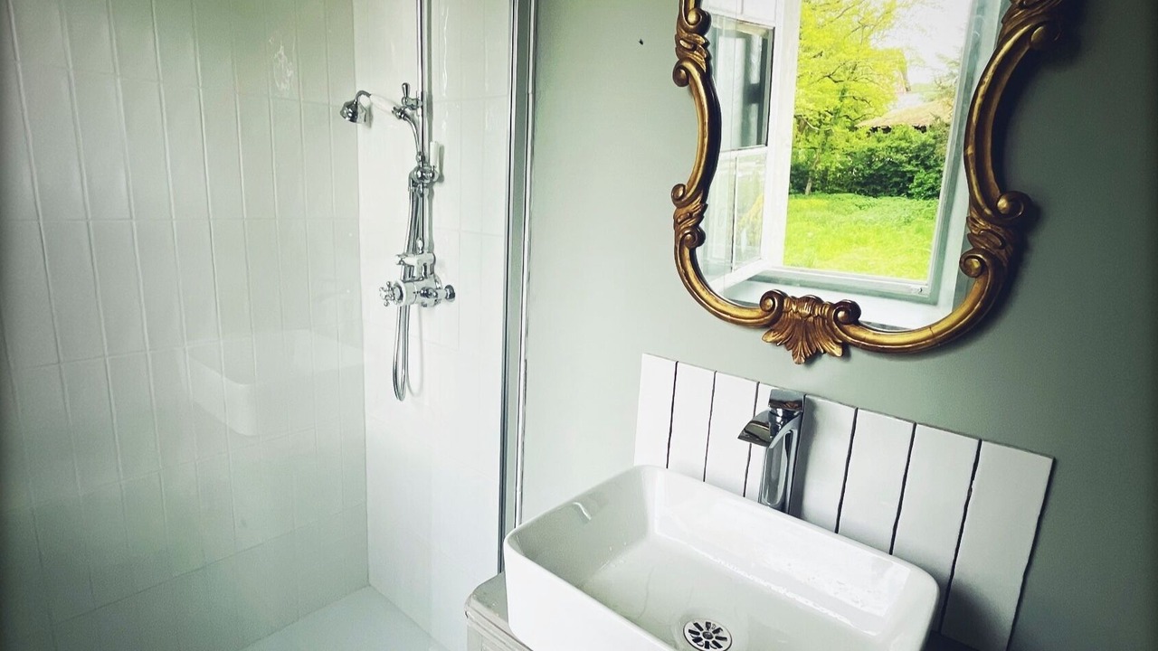 Photo of Bathroom in Fontaine-Chaalis
