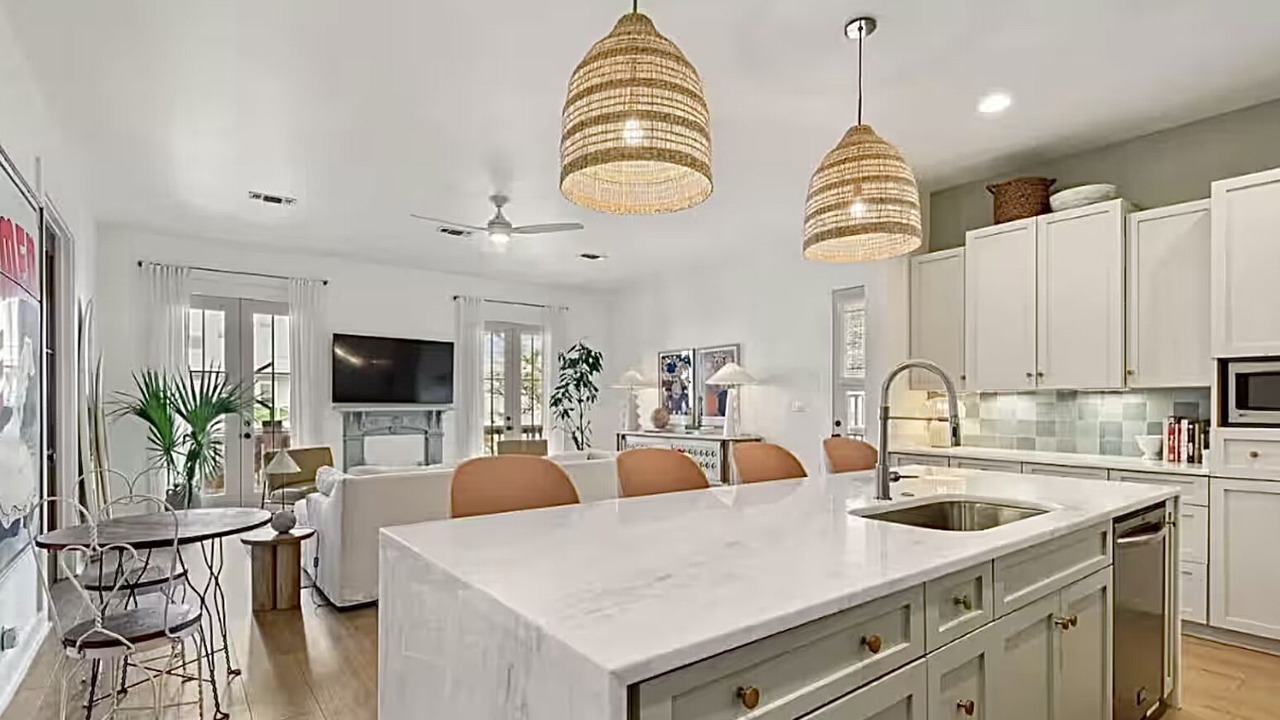 Photo of Kitchen in Henderson Point