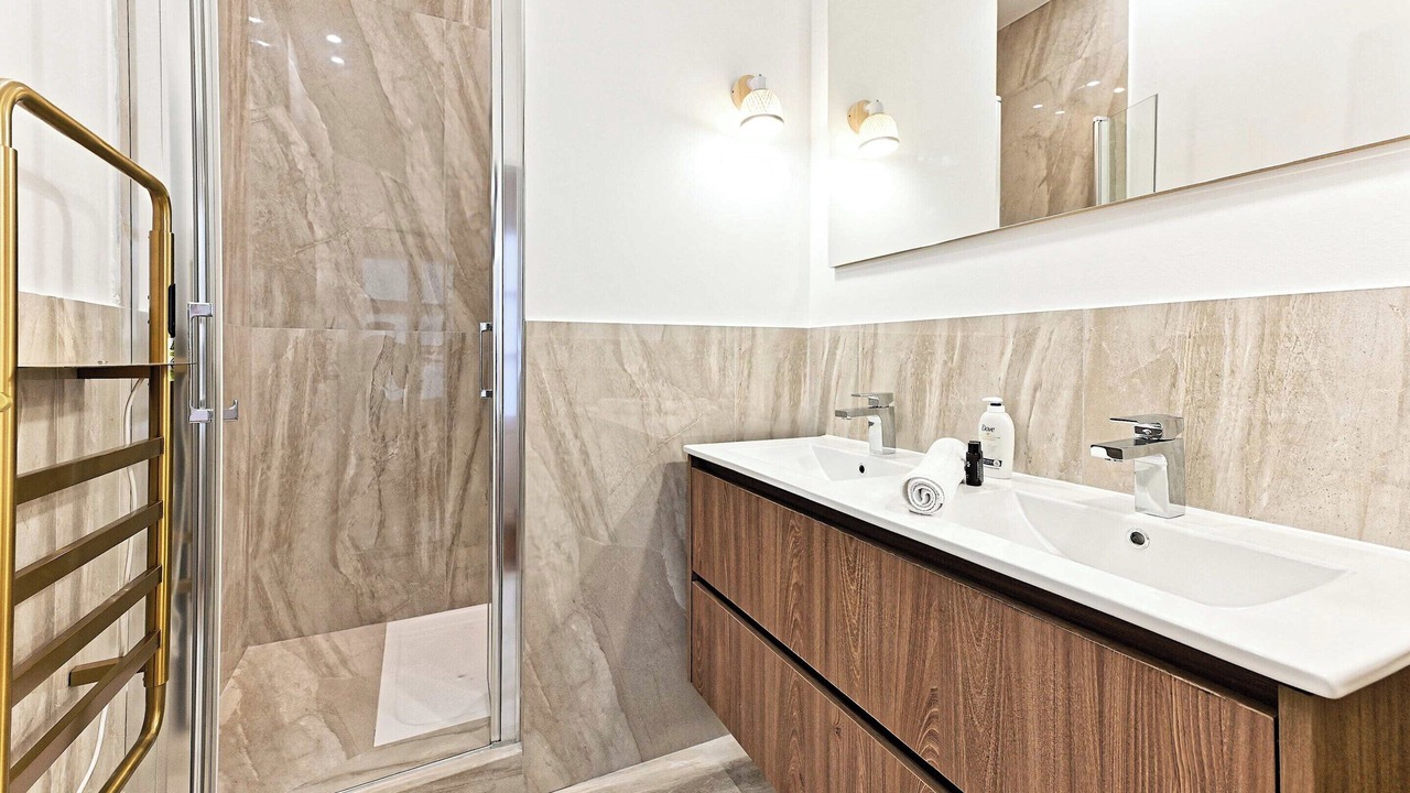 Photo of Bathroom in Quartier de Rochechouart