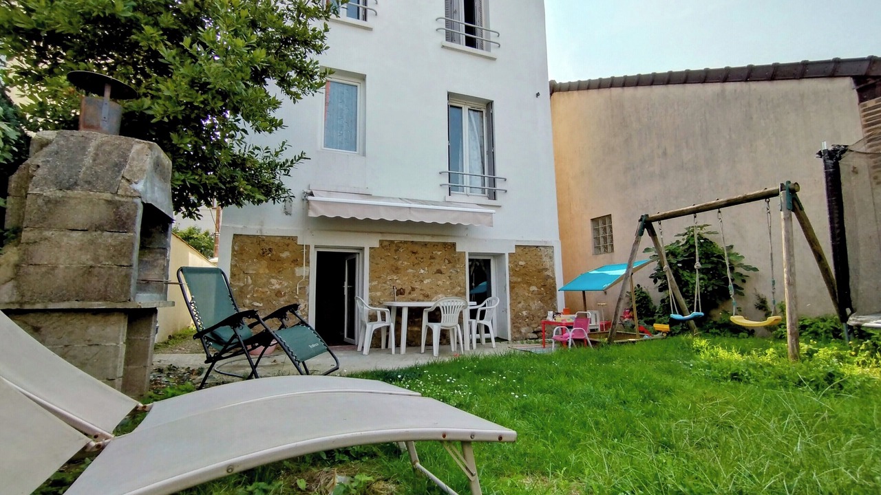 Photo of Outdoor in Abbesses