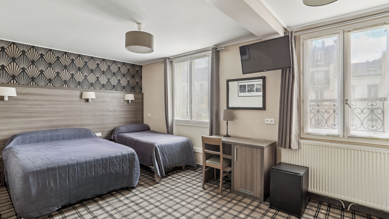 Photo of Bedroom in Montparnasse