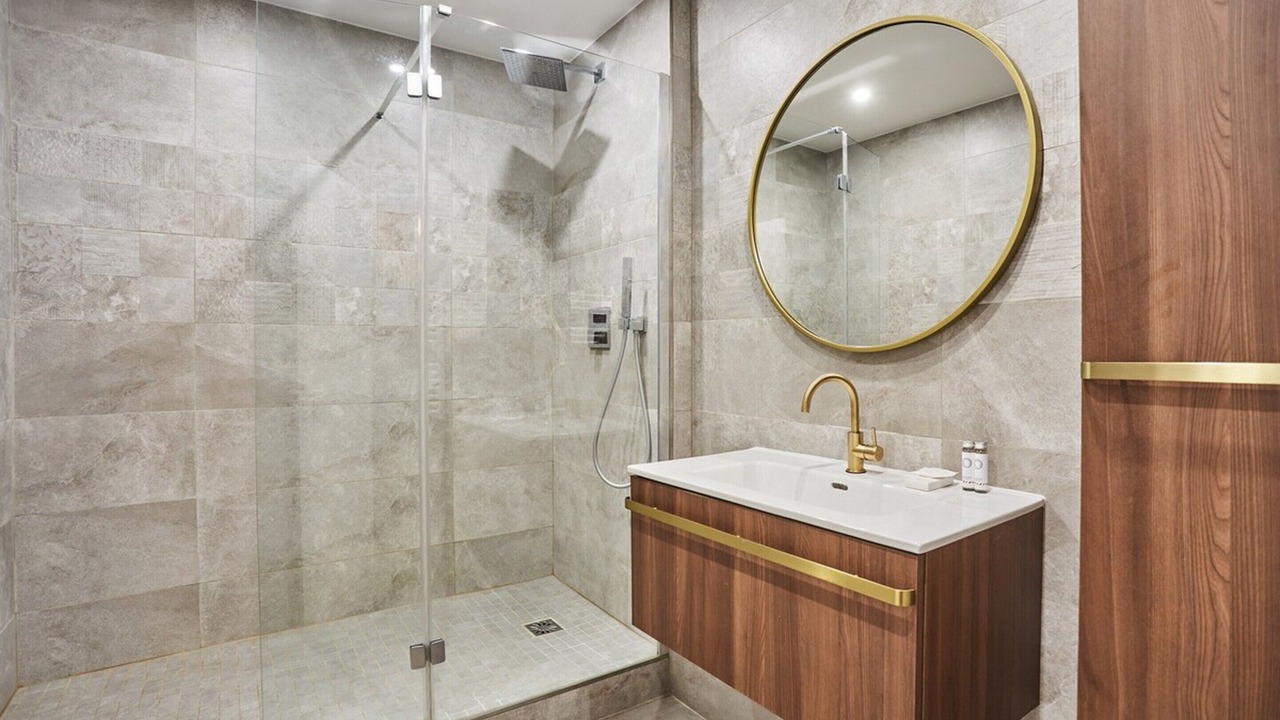 Photo of Bathroom in Batignolles