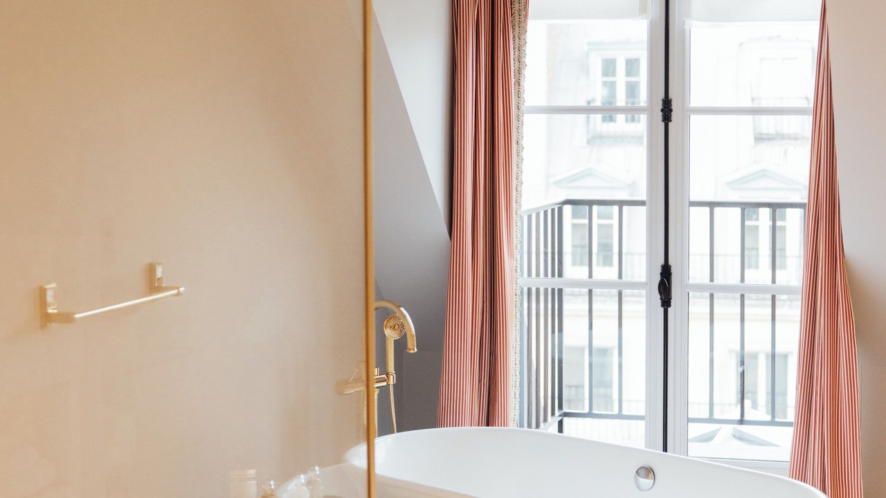 Photo of Bathroom in Quartier de la Place-Vendome
