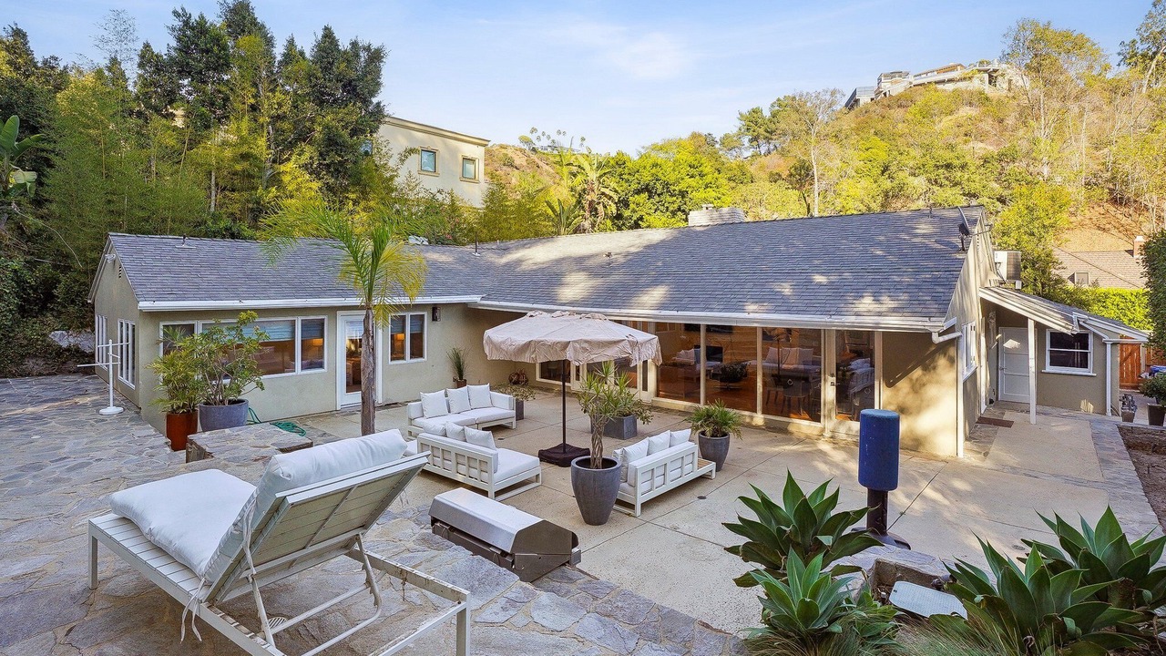 Photo of Patio Balcony in Bel Air