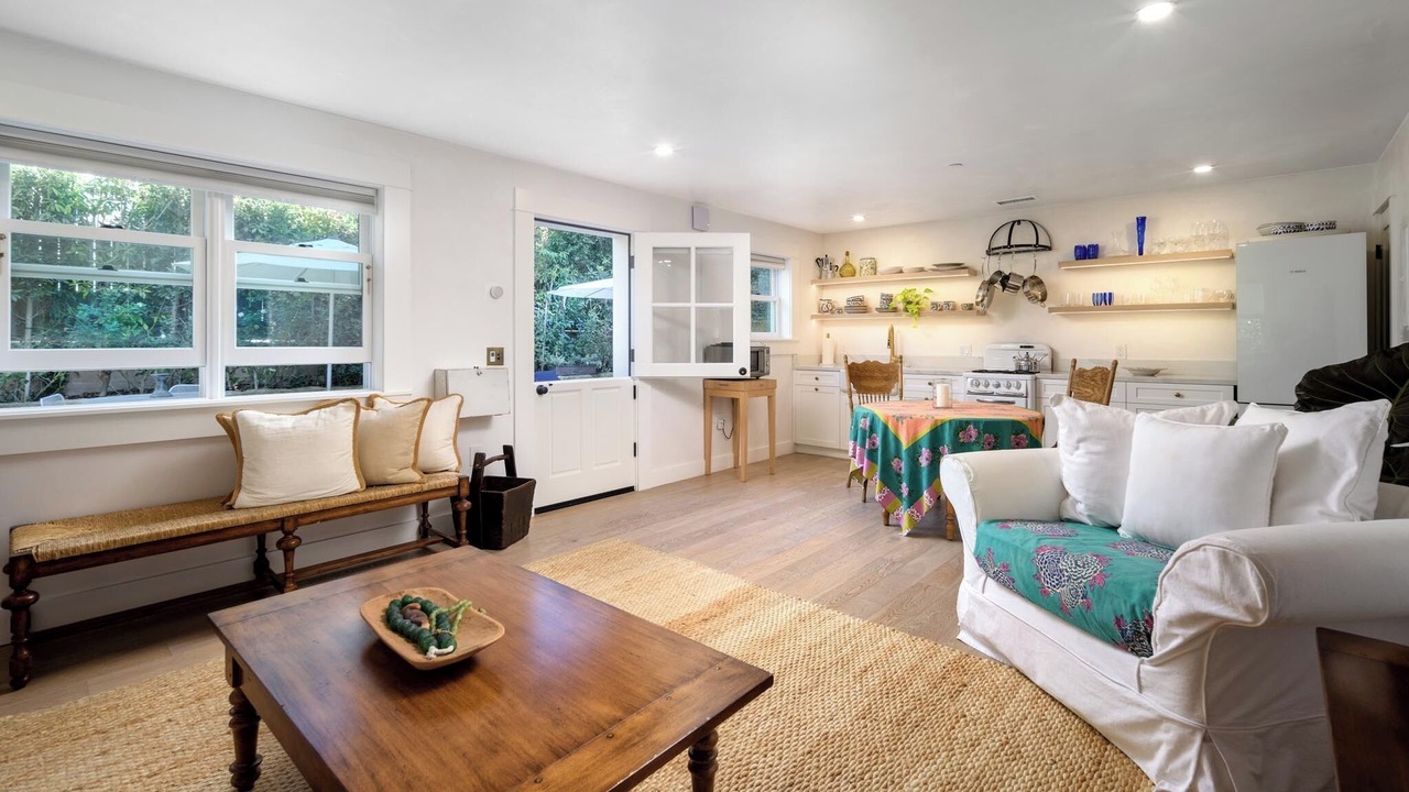 Photo of Livingroom in Oak Park