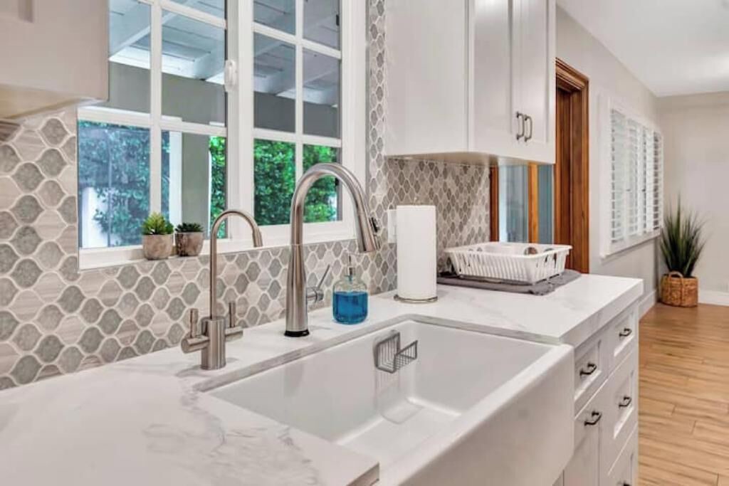 Photo of Bathroom in Woodland Hills