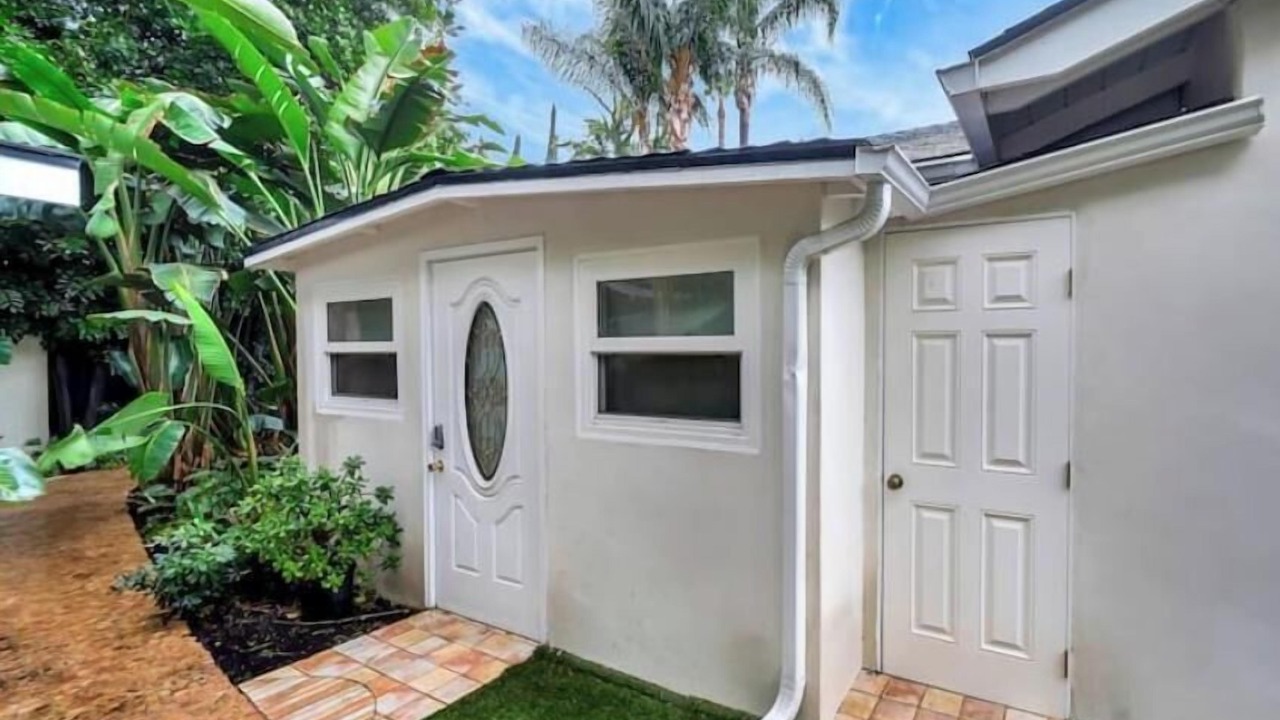Photo of Outdoor in Woodland Hills