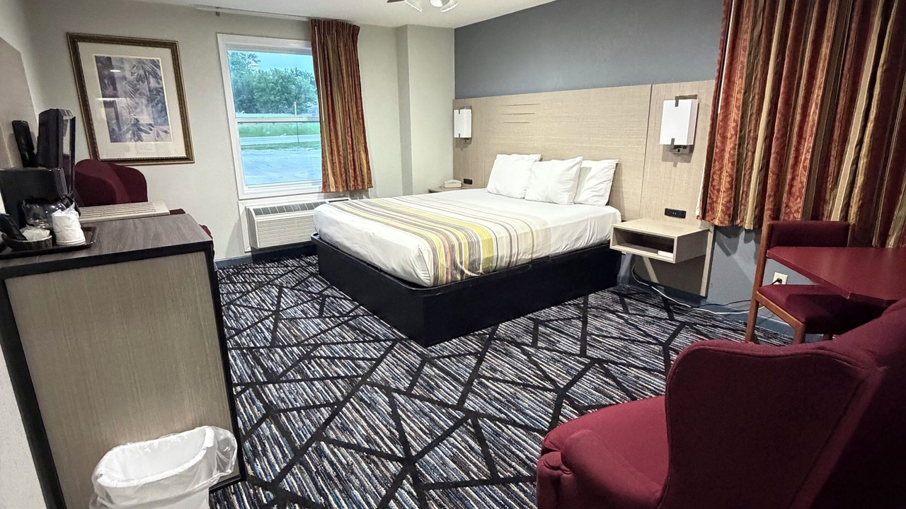Photo of Bedroom in Albia