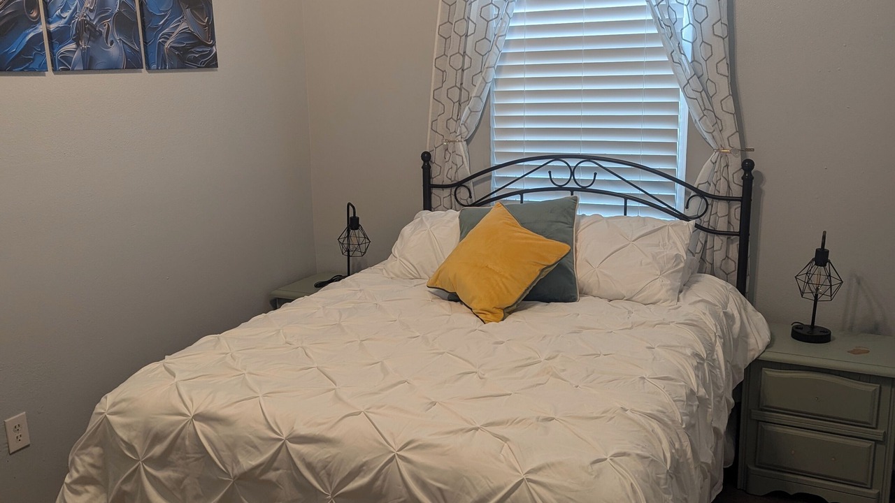 Photo of Bedroom in Seventh Ward