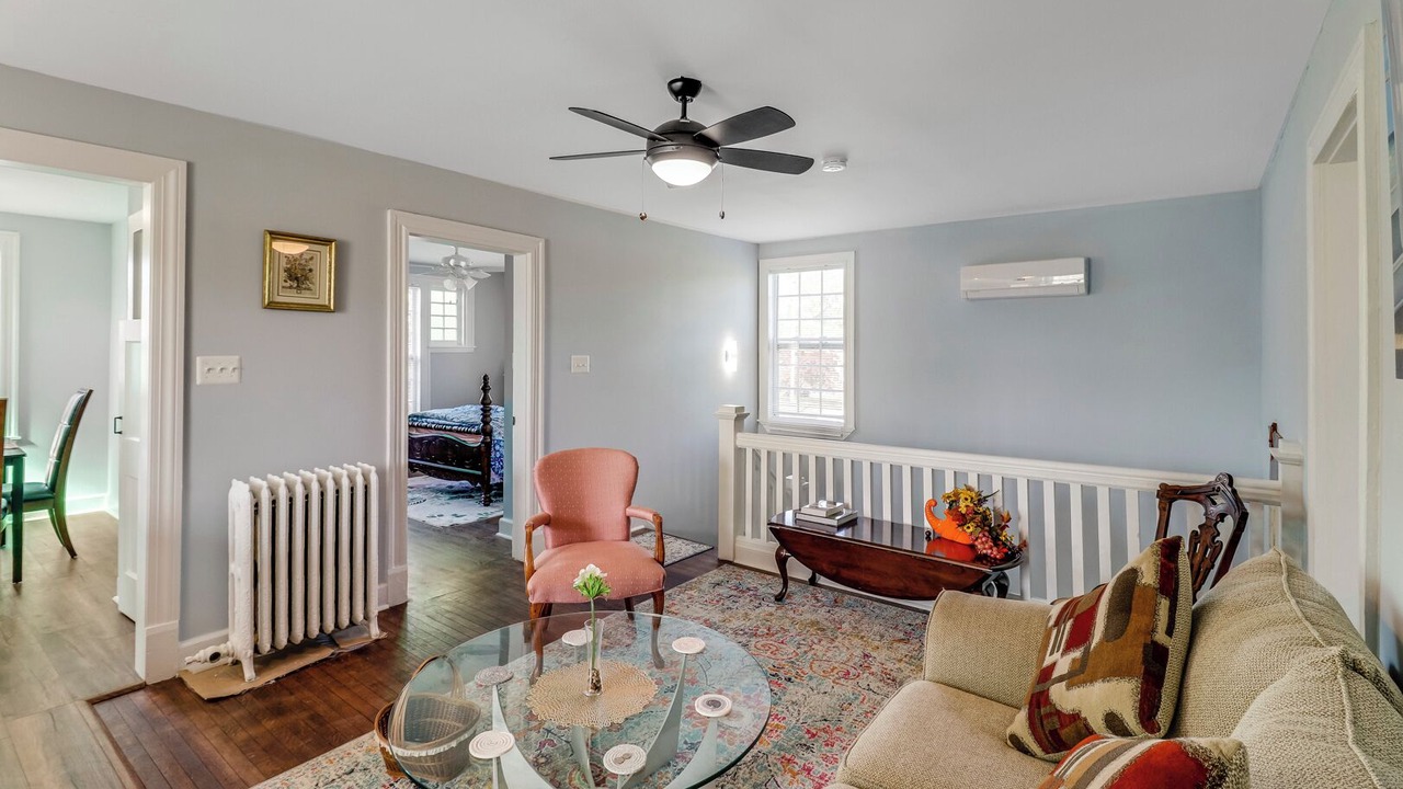 Photo of Livingroom in Greensboro