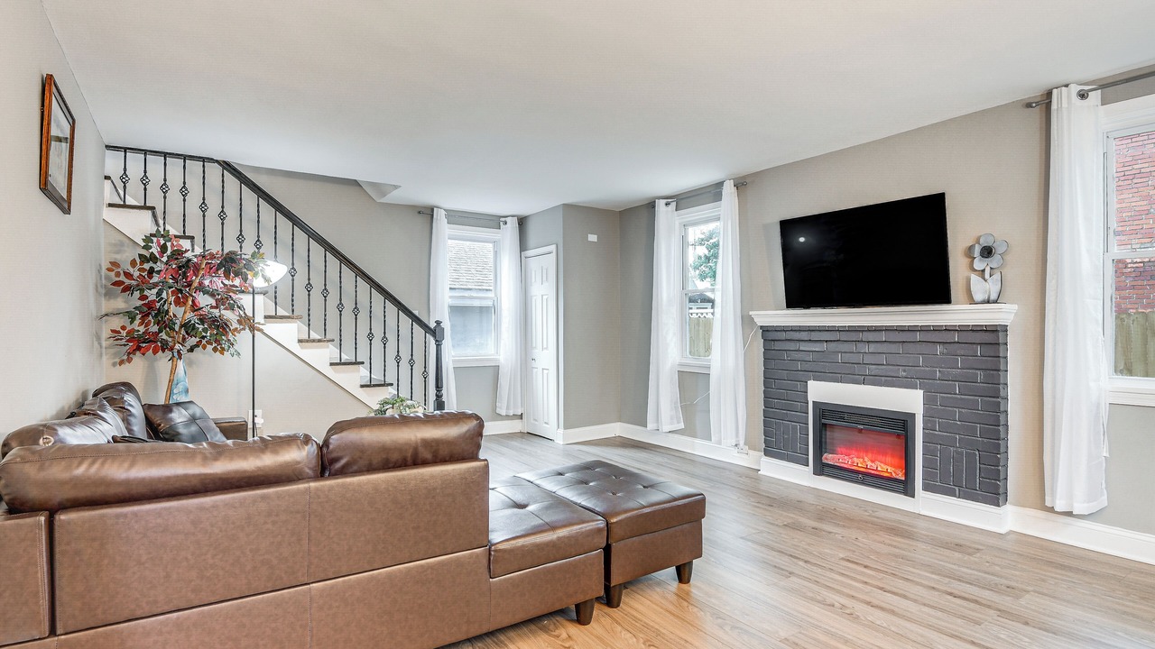 Photo of Livingroom in Silver Spring
