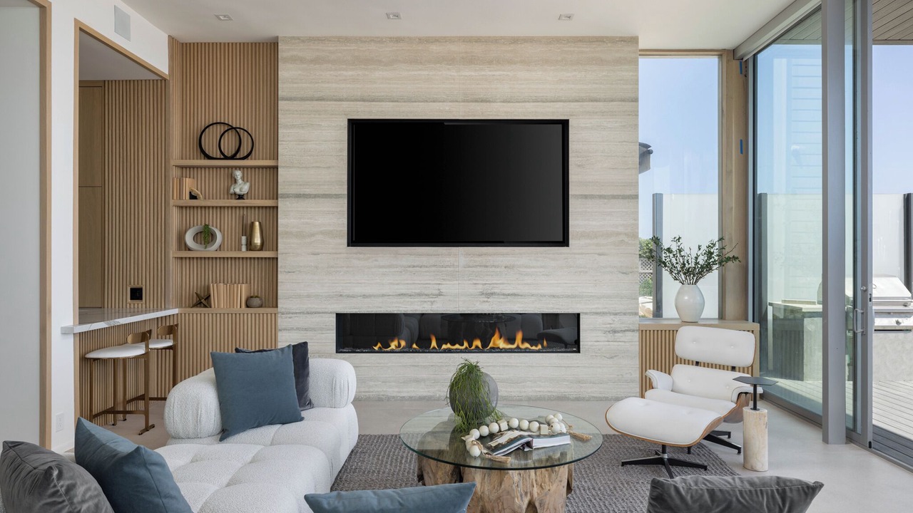 Photo of Livingroom in Western Malibu