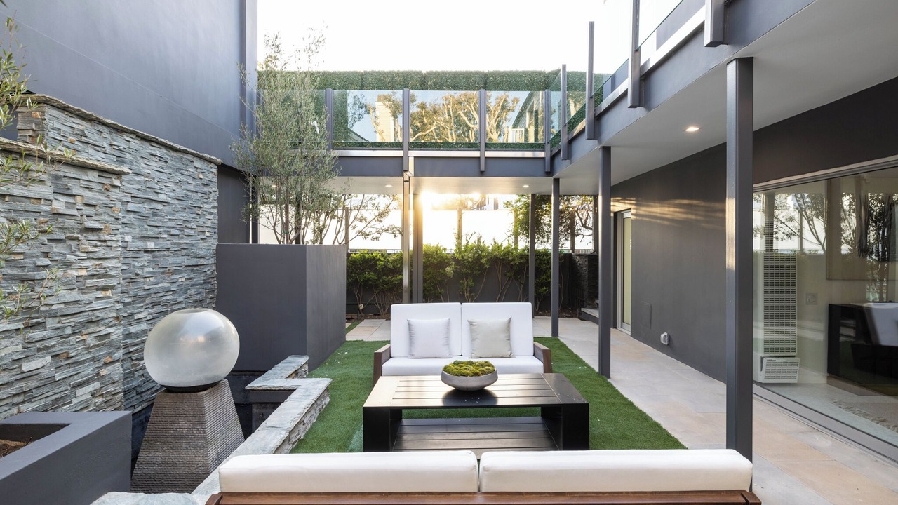 Photo of Patio Balcony in Western Malibu