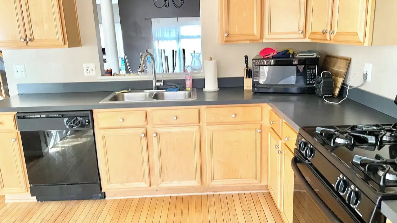 Photo of Kitchen in Dulles Town Center