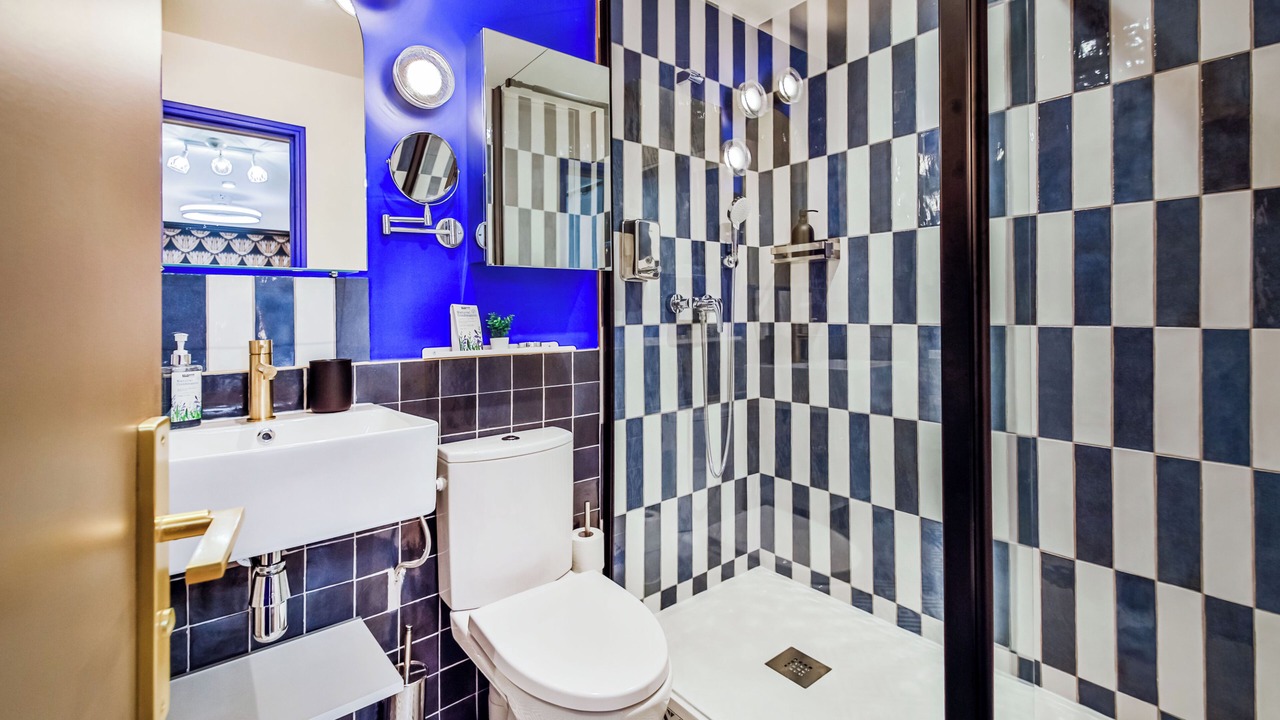 Photo of Bathroom in Quartier de la Place-Vendome