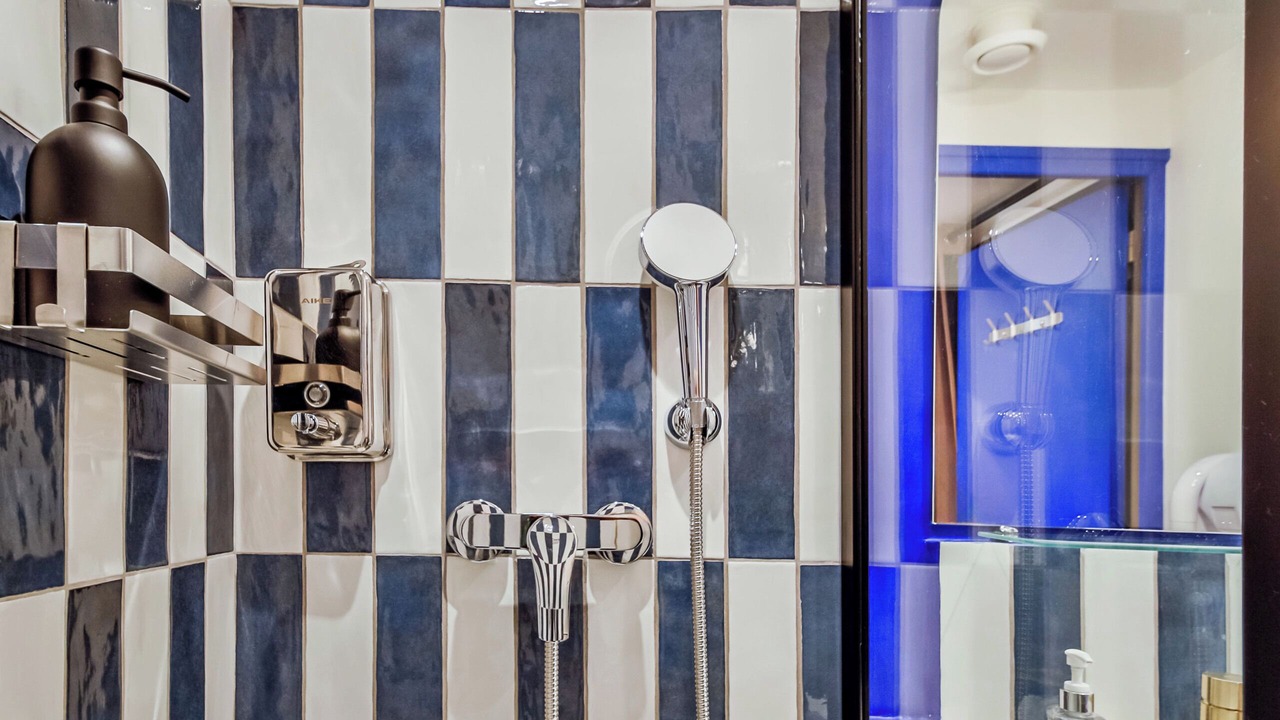 Photo of Bathroom in Quartier de la Place-Vendome