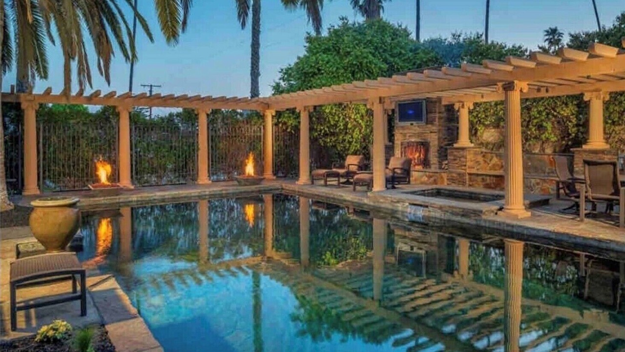 Photo of Outdoor in Belmont Heights