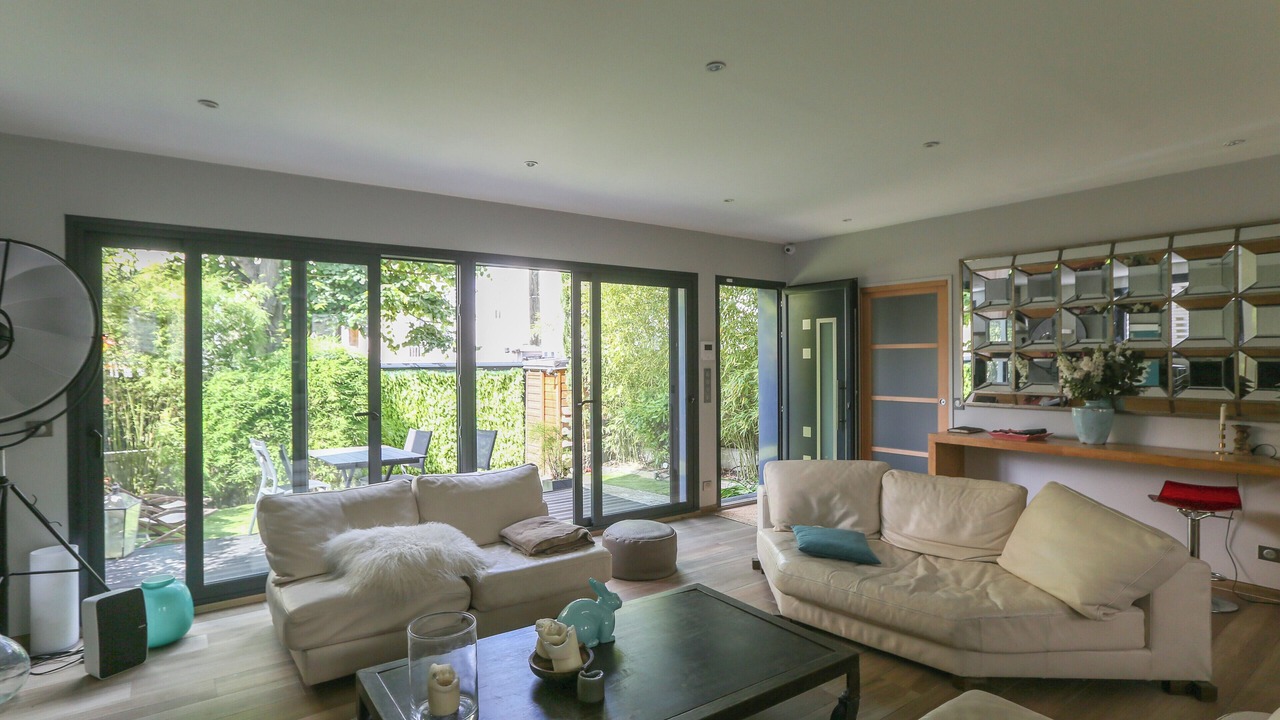 Photo of Livingroom in Les Lilas