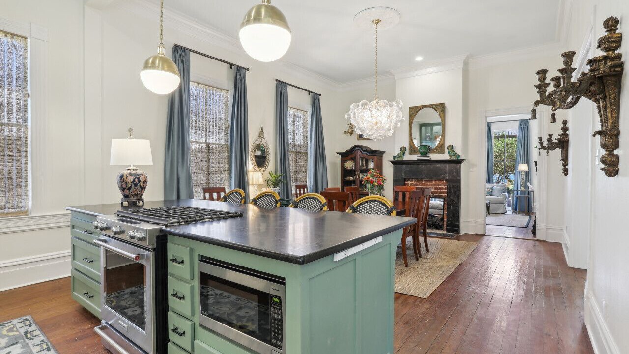 Photo of Kitchen in St. Francisville