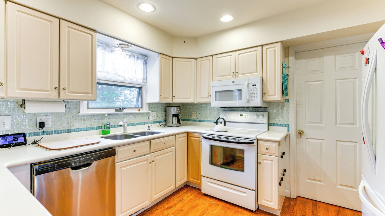 Photo of Kitchen in Shady Side