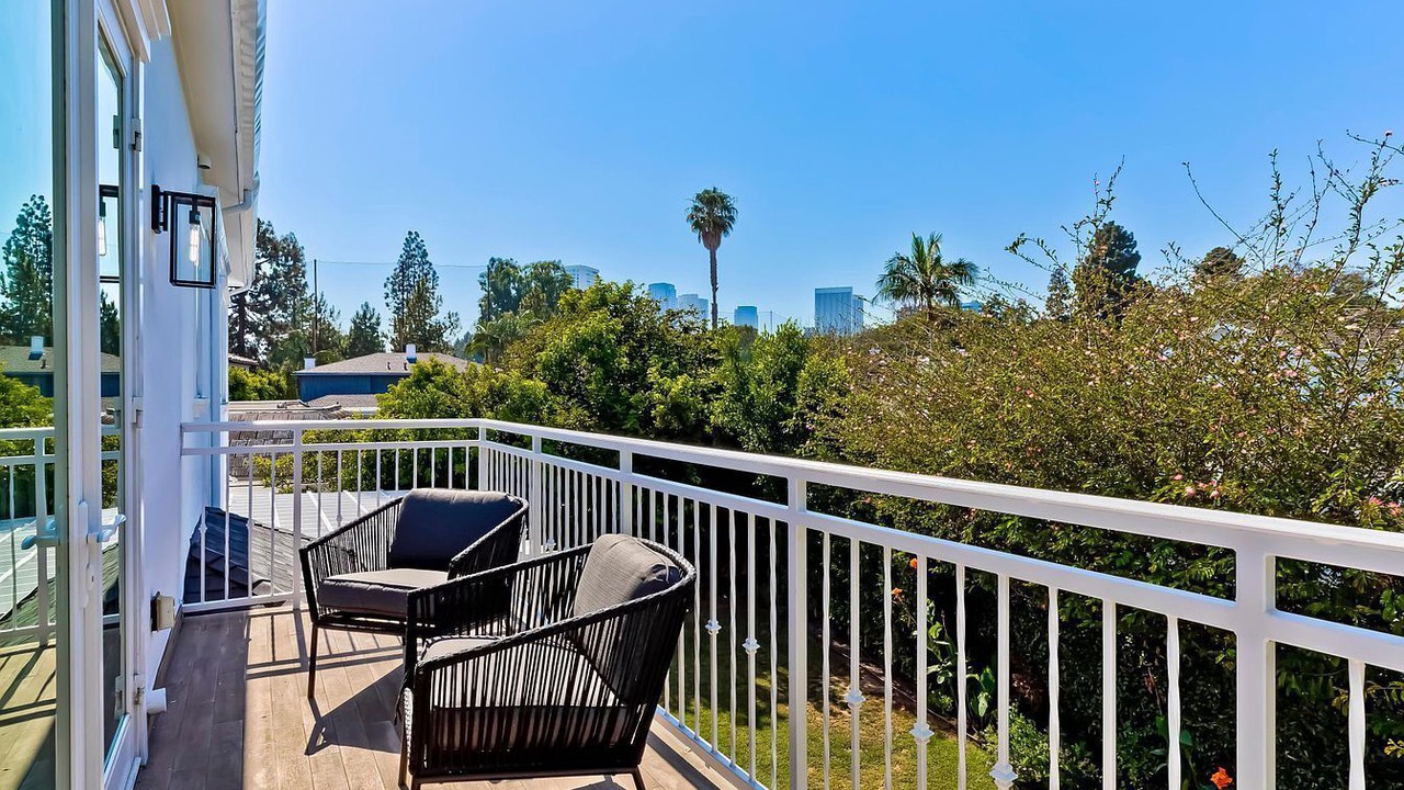 Photo of Outdoor in Beverlywood