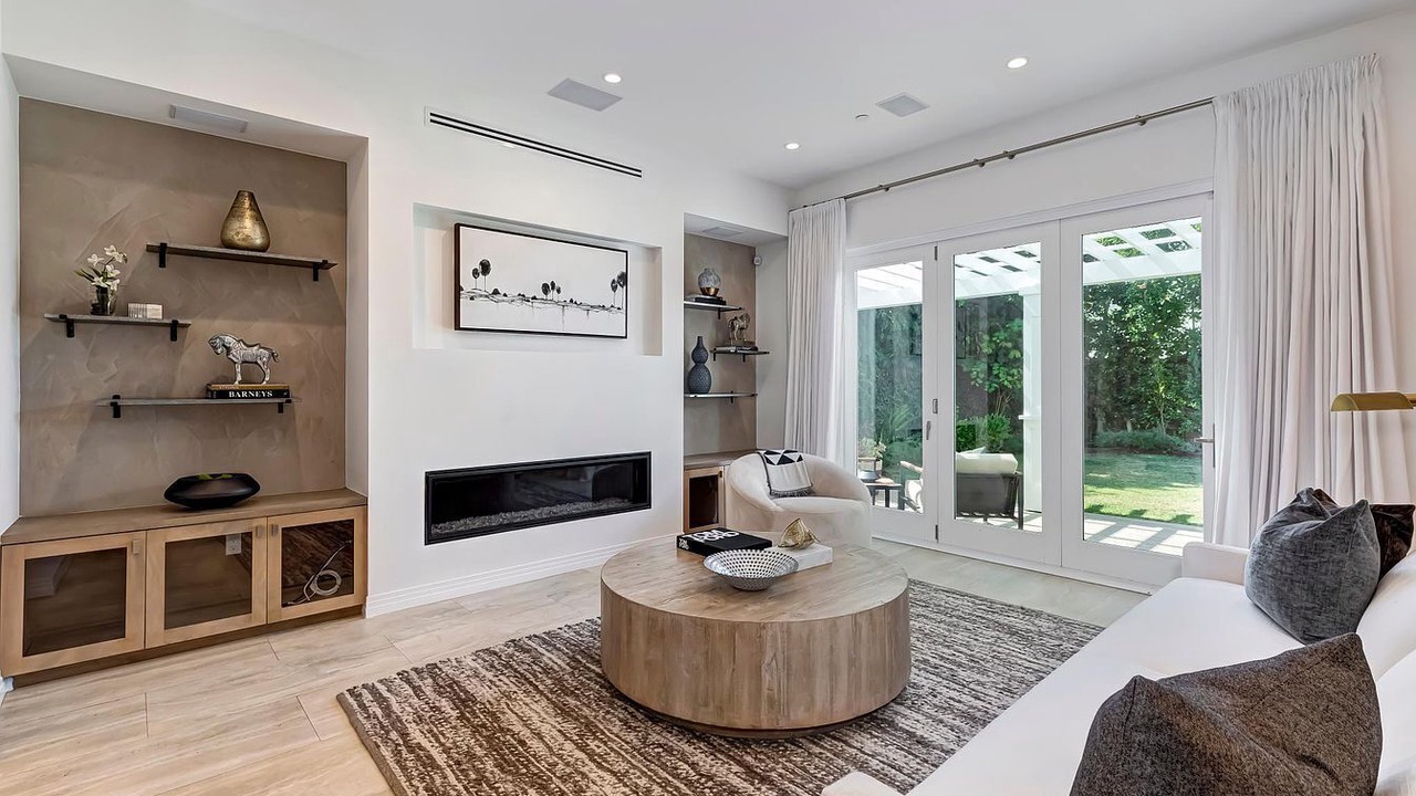 Photo of Livingroom in Beverlywood