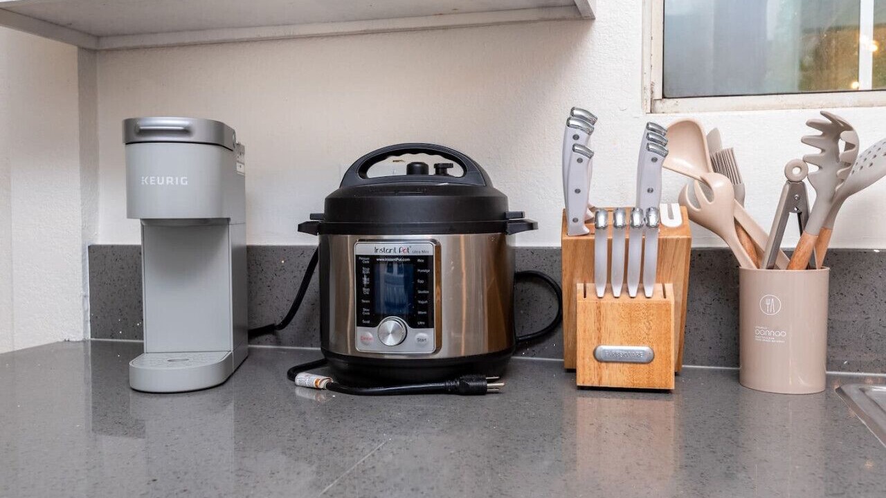 Photo of Kitchen in Pico - Robertson