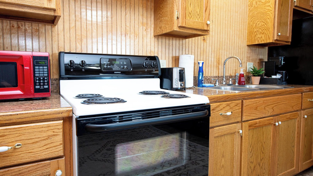 Photo of Kitchen in Intracoastal City
