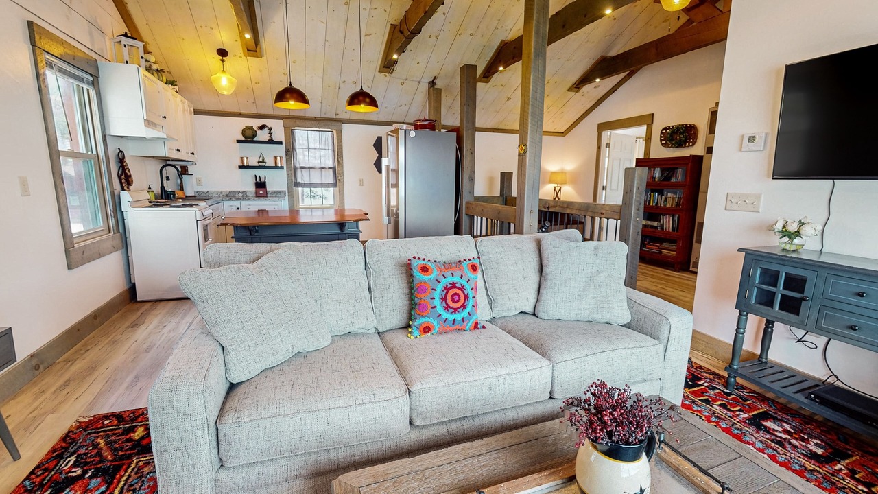 Photo of Livingroom in Arbor Vitae