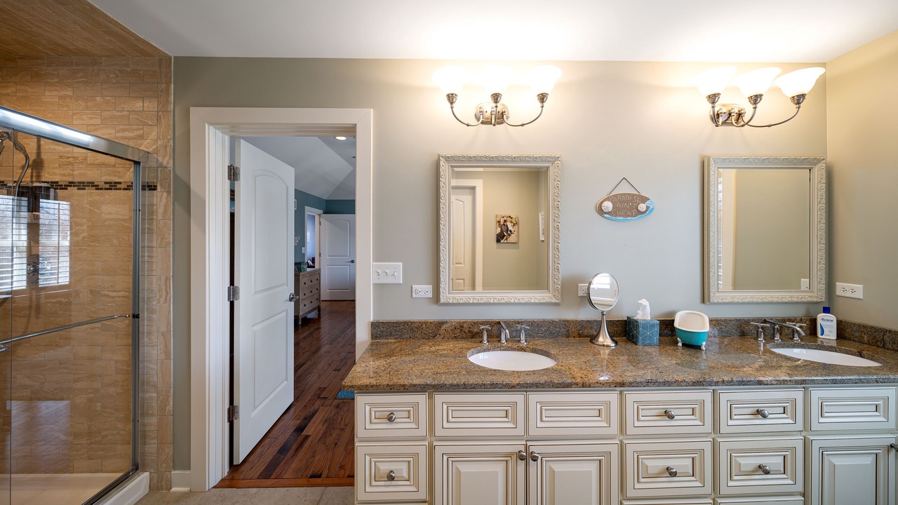 Photo of Bathroom in Zenda