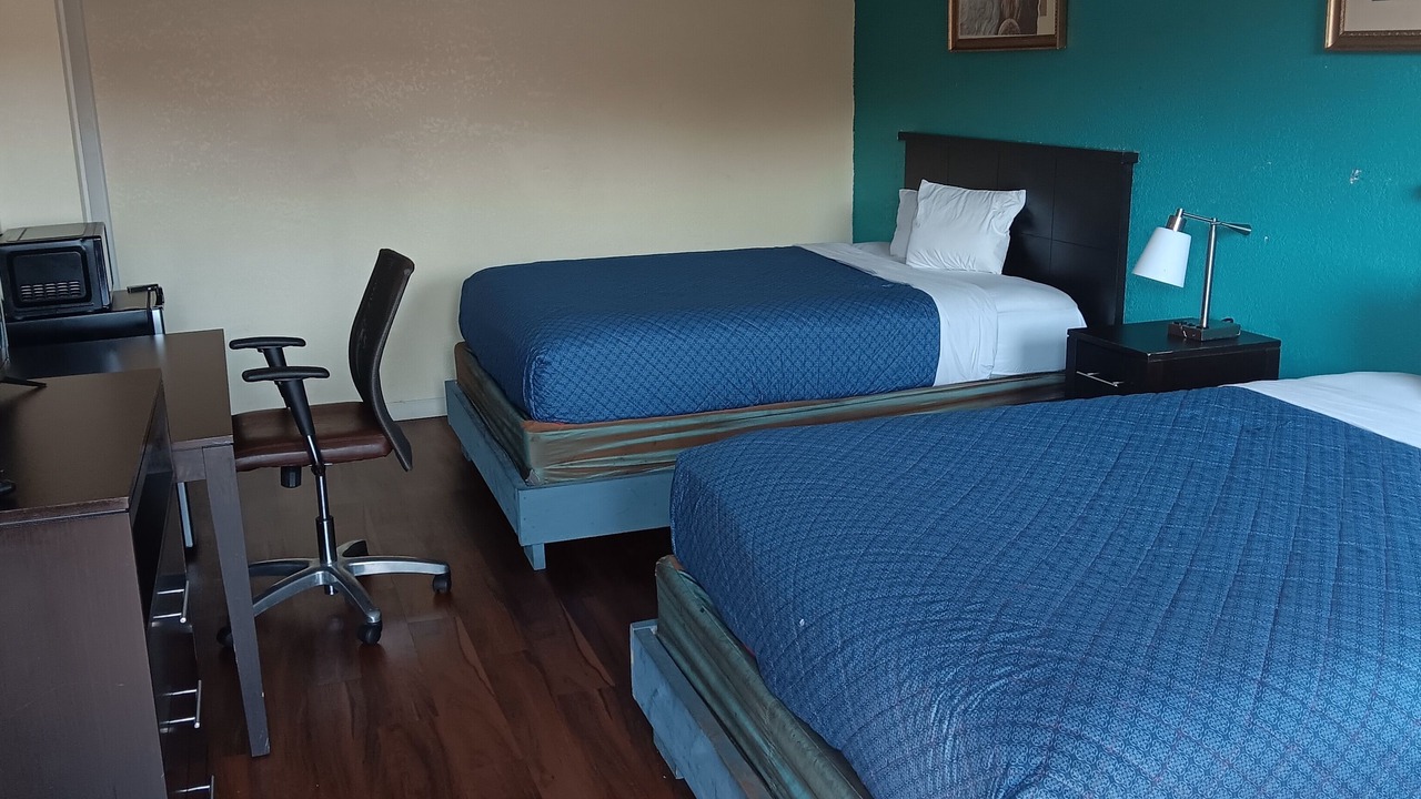 Photo of Bedroom in West Lake Forest
