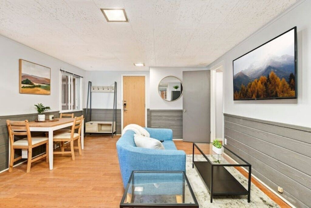 Photo of Livingroom in Plymouth
