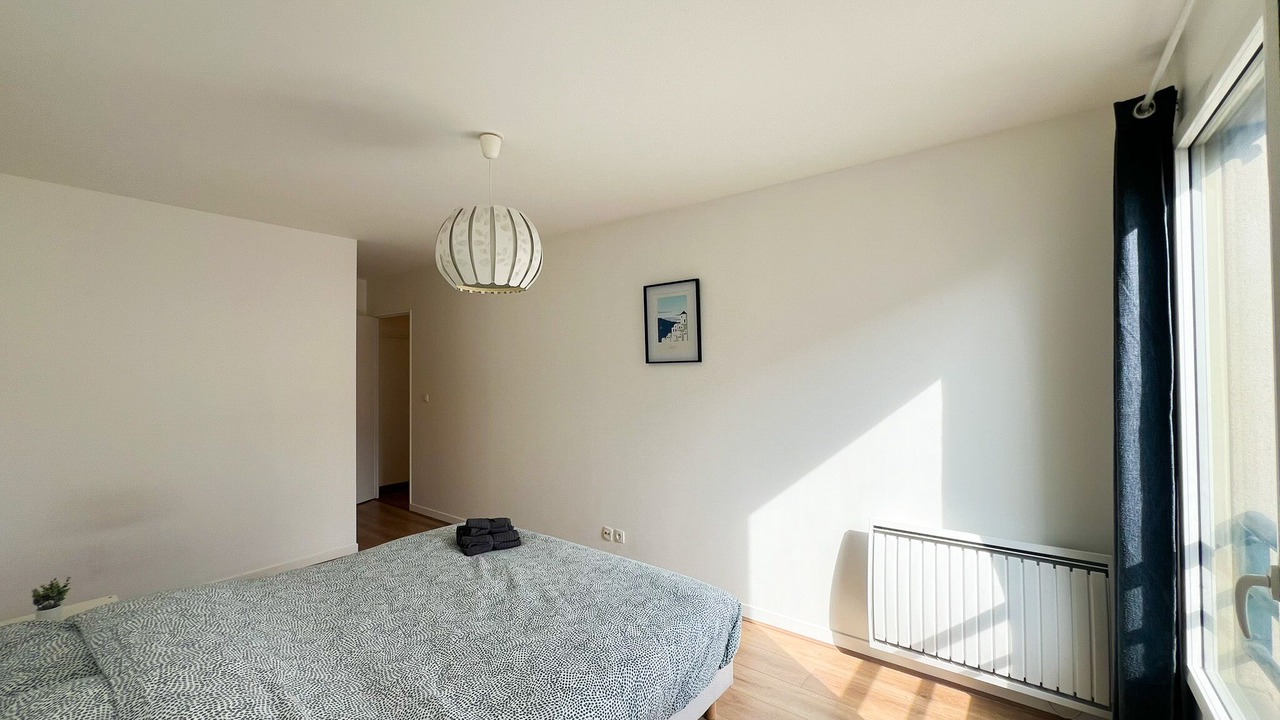 Photo of Bedroom in Maisons-Laffitte
