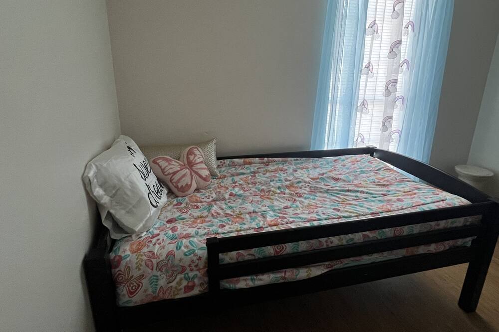 Photo of Bedroom in Shenandoah