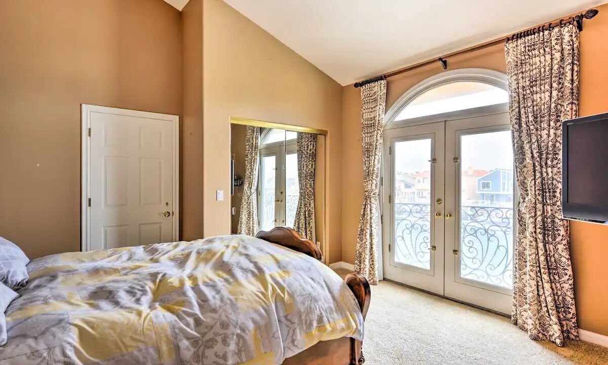 Photo of Bedroom in Channel Islands