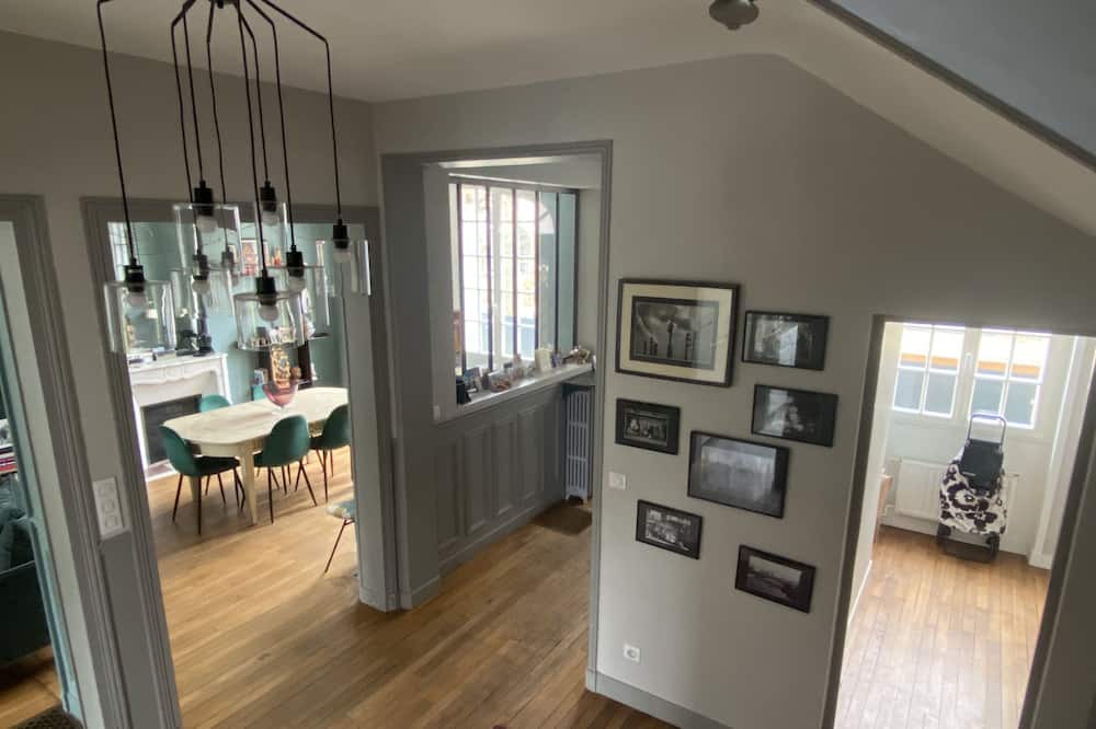 Photo of Kitchen in Le Chesnay