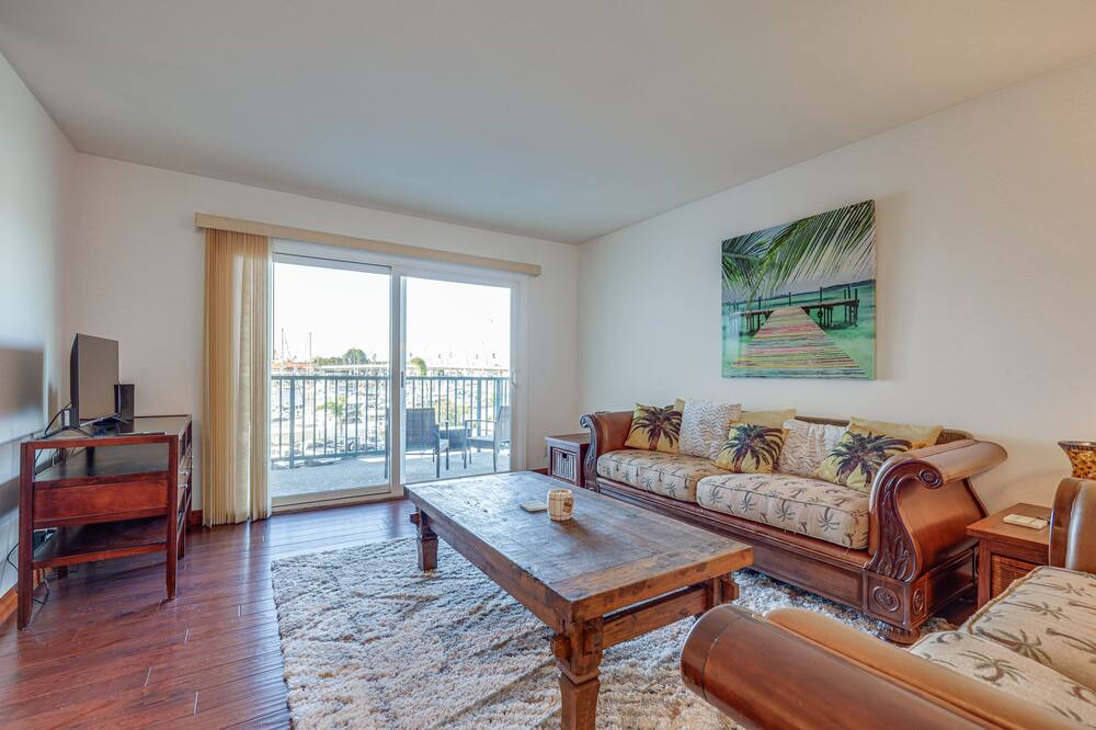 Photo of Bedroom in Hollywood