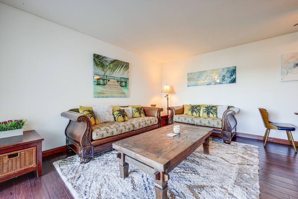 Photo of Livingroom in Hollywood