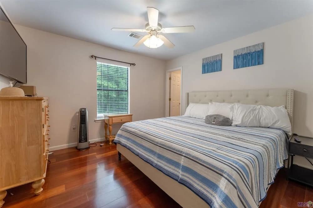 Photo of Bedroom in Maurepas