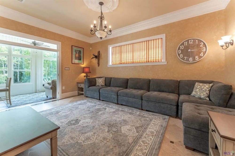 Photo of Livingroom in Maurepas